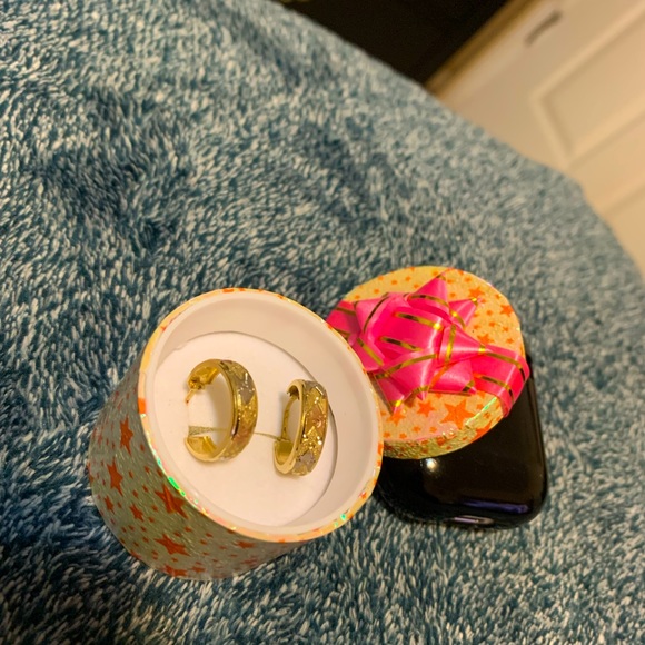 Gold earrings 14k - Picture 10 of 10